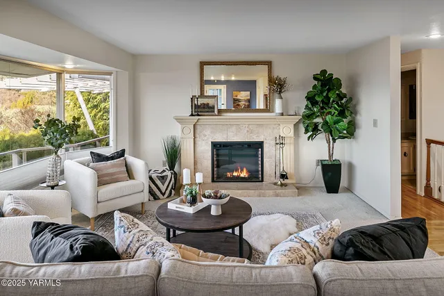 $515,000 | 620 Country Club Drive, Yakima, WA 98901