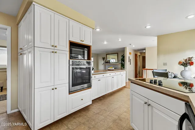 $515,000 | 620 Country Club Drive, Yakima, WA 98901