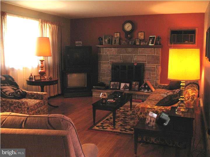 1835 Kumry Road Quakertown, PA 18951 - Photo 5 of 19