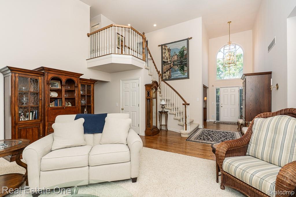 6615 Chatham Circle Rochester Hills, MI 48306 - Photo 6 of 62