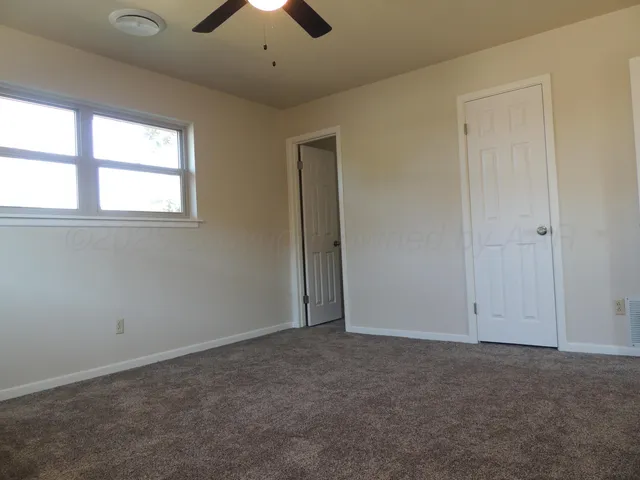 $245,000 | 137 Greenwood Street, Hereford, TX 79045