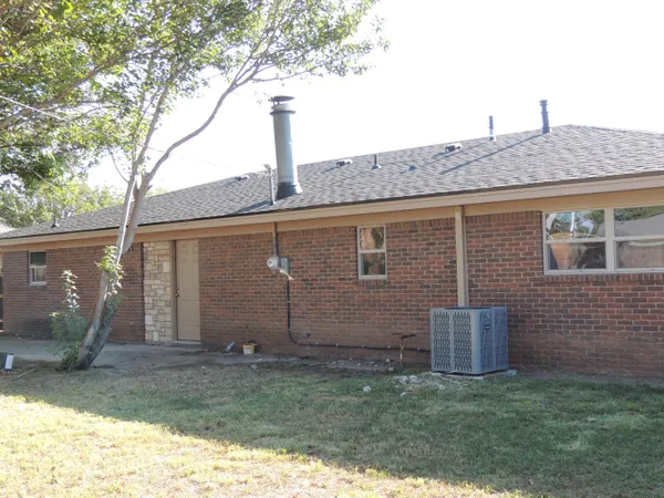 $245,000 | 137 Greenwood Street, Hereford, TX 79045