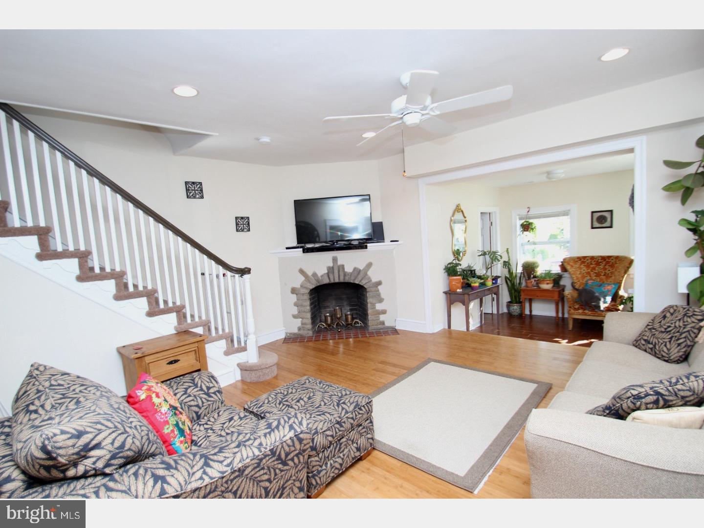 227 Parham Road Springfield, PA 19064 - Photo 8 of 24