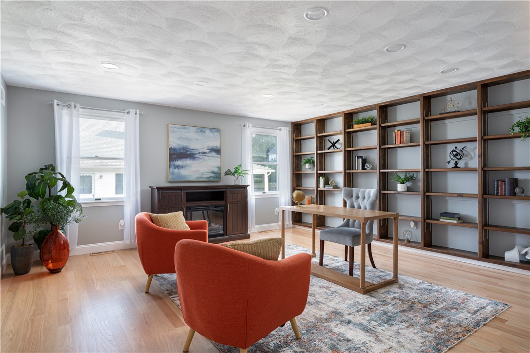 62 Summer Street Westerly, RI 02891 - Photo 12 of 40