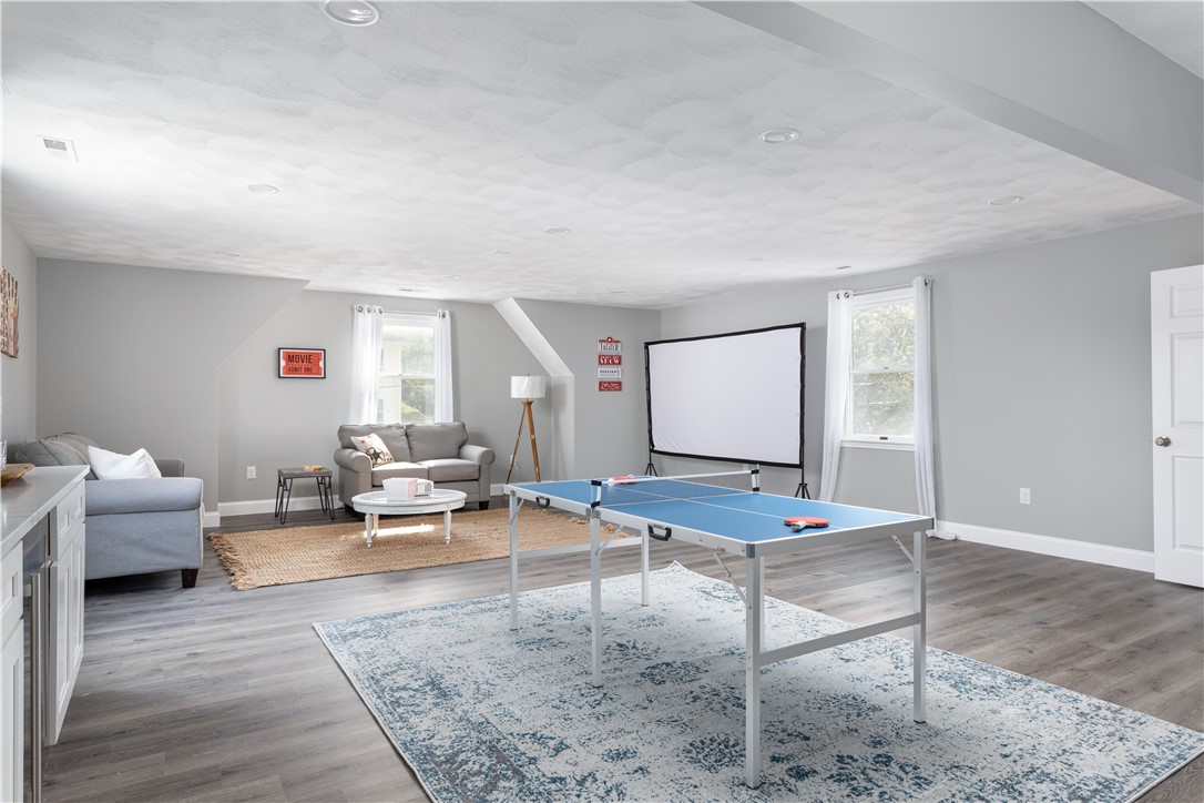 62 Summer Street Westerly, RI 02891 - Photo 16 of 40