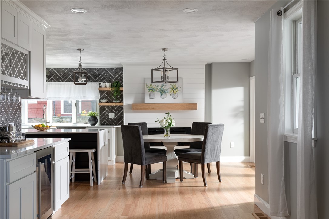 62 Summer Street Westerly, RI 02891 - Photo 6 of 40