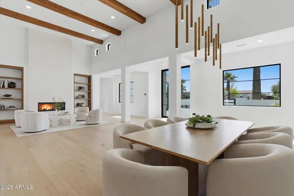 $8,999,677 | 6821 East Valley Vista Lane, Paradise Valley, AZ 85253