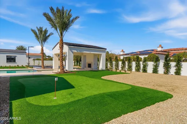 $8,999,677 | 6821 East Valley Vista Lane, Paradise Valley, AZ 85253