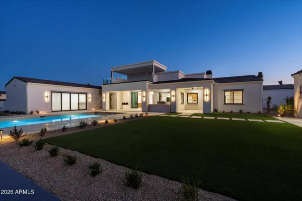 $8,999,677 | 6821 East Valley Vista Lane, Paradise Valley, AZ 85253