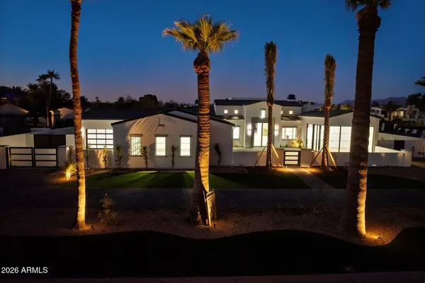 $8,999,677 | 6821 East Valley Vista Lane, Paradise Valley, AZ 85253