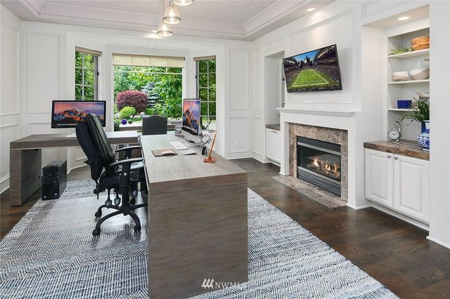 $2,530,000 | 5850 245th Place Northeast, Redmond, WA 98053