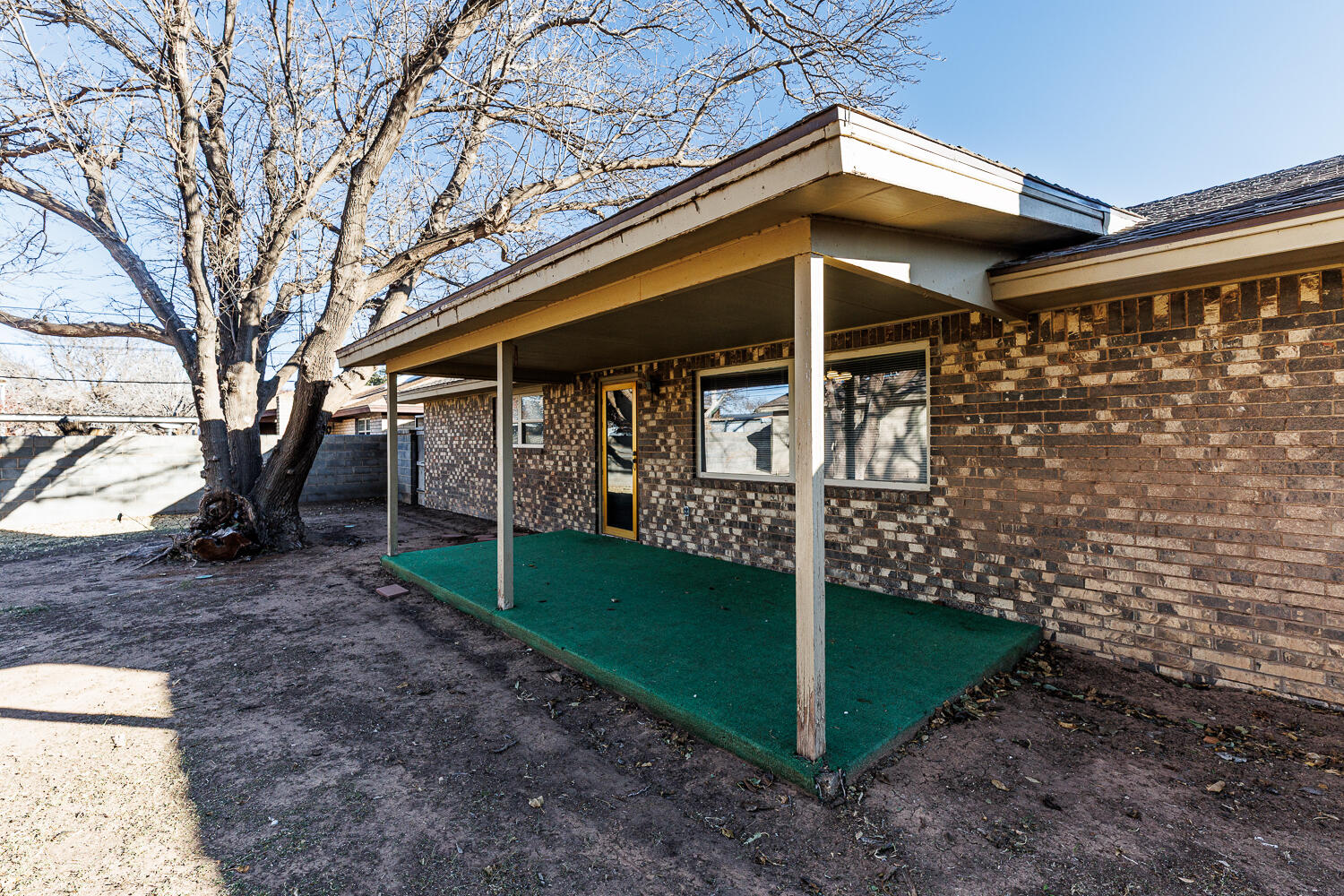 2018 Rice Drive Levelland, TX 79336 - Photo 37 of 43 .