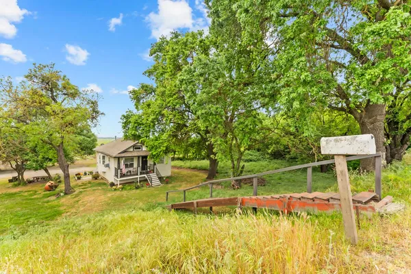 $999,000 | 53020 South River Road, Clarksburg, CA 95612