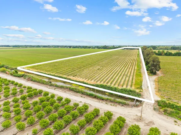 $999,000 | 53020 South River Road, Clarksburg, CA 95612