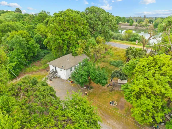 $999,000 | 53020 South River Road, Clarksburg, CA 95612