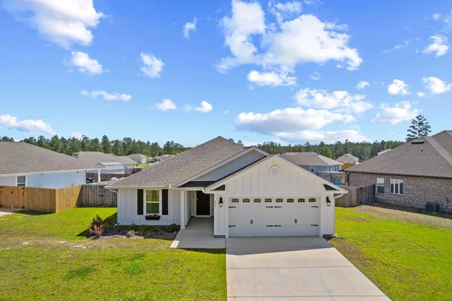$2,500 | 439 Sweet Blossom Bend, Freeport, FL 32439