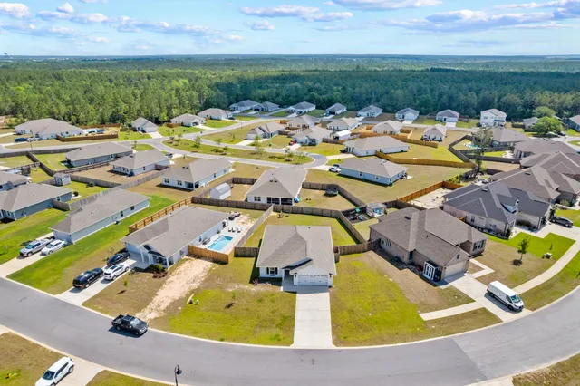 $2,500 | 439 Sweet Blossom Bend, Freeport, FL 32439