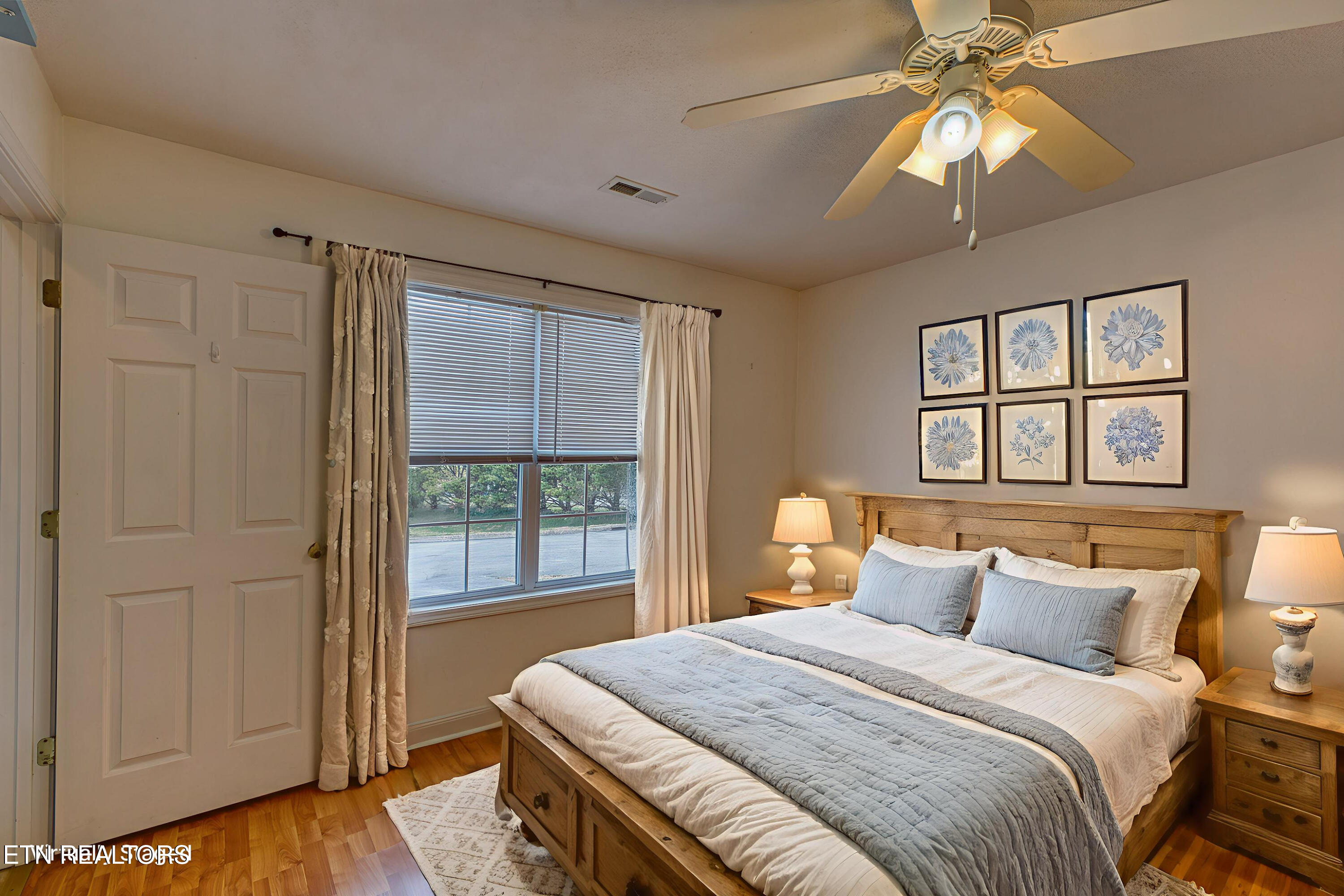 920 Hazelbrook Way Knoxville, TN 37912 - Photo 10 of 20 Master bedroom