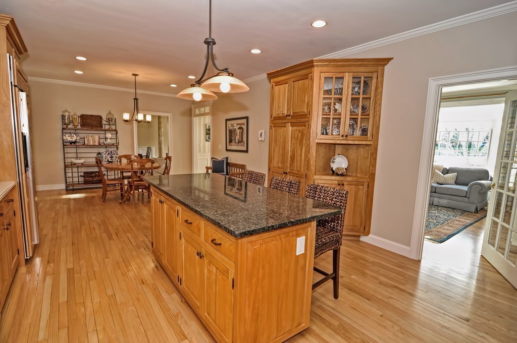 4 Bunker Road Medfield, MA 02052 - Photo 17 of 30 Gallery Image 17