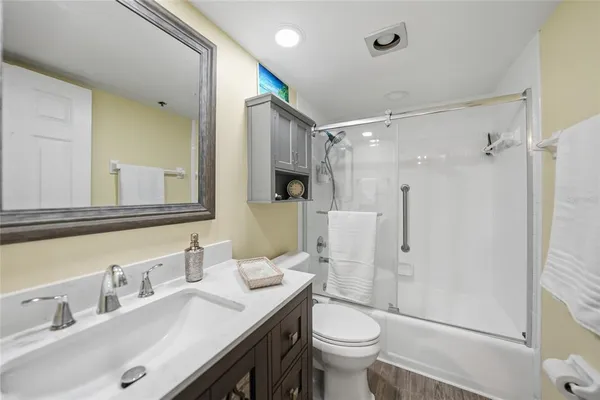 $250,000 | 23465 Harbor View Road, Unit 616, Punta Gorda, FL 33980