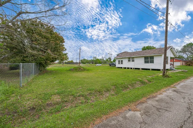 $69,000 | 870 Jackson Street, Beaumont, TX 77701