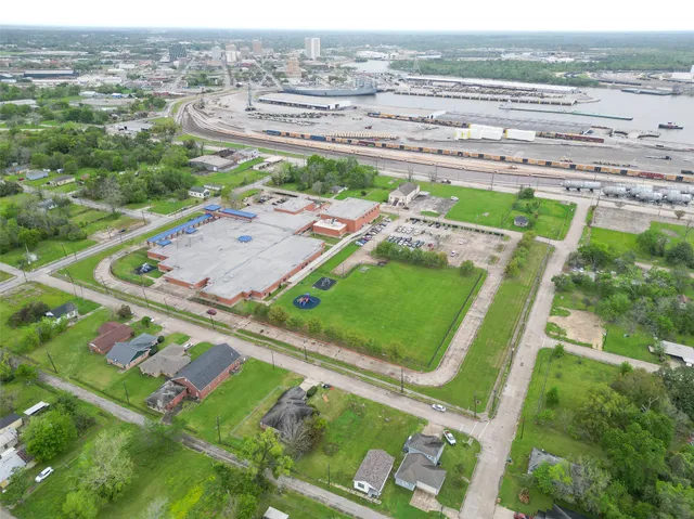 $69,000 | 870 Jackson Street, Beaumont, TX 77701