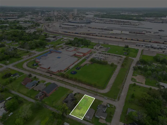 $69,000 | 870 Jackson Street, Beaumont, TX 77701