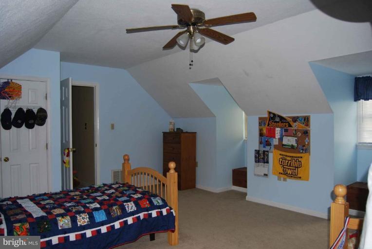 110 Asbury Road Winchester, VA 22602 - Photo 8 of 26 Bedroom #3