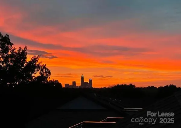 $3,200 | 515 Upper Stone Circle, Charlotte, NC 28211