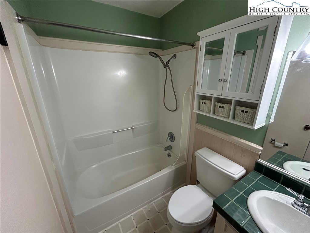 112 Knoll Drive Boone, NC 28607 - Photo 19 of 22