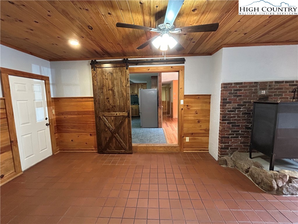 112 Knoll Drive Boone, NC 28607 - Photo 8 of 22