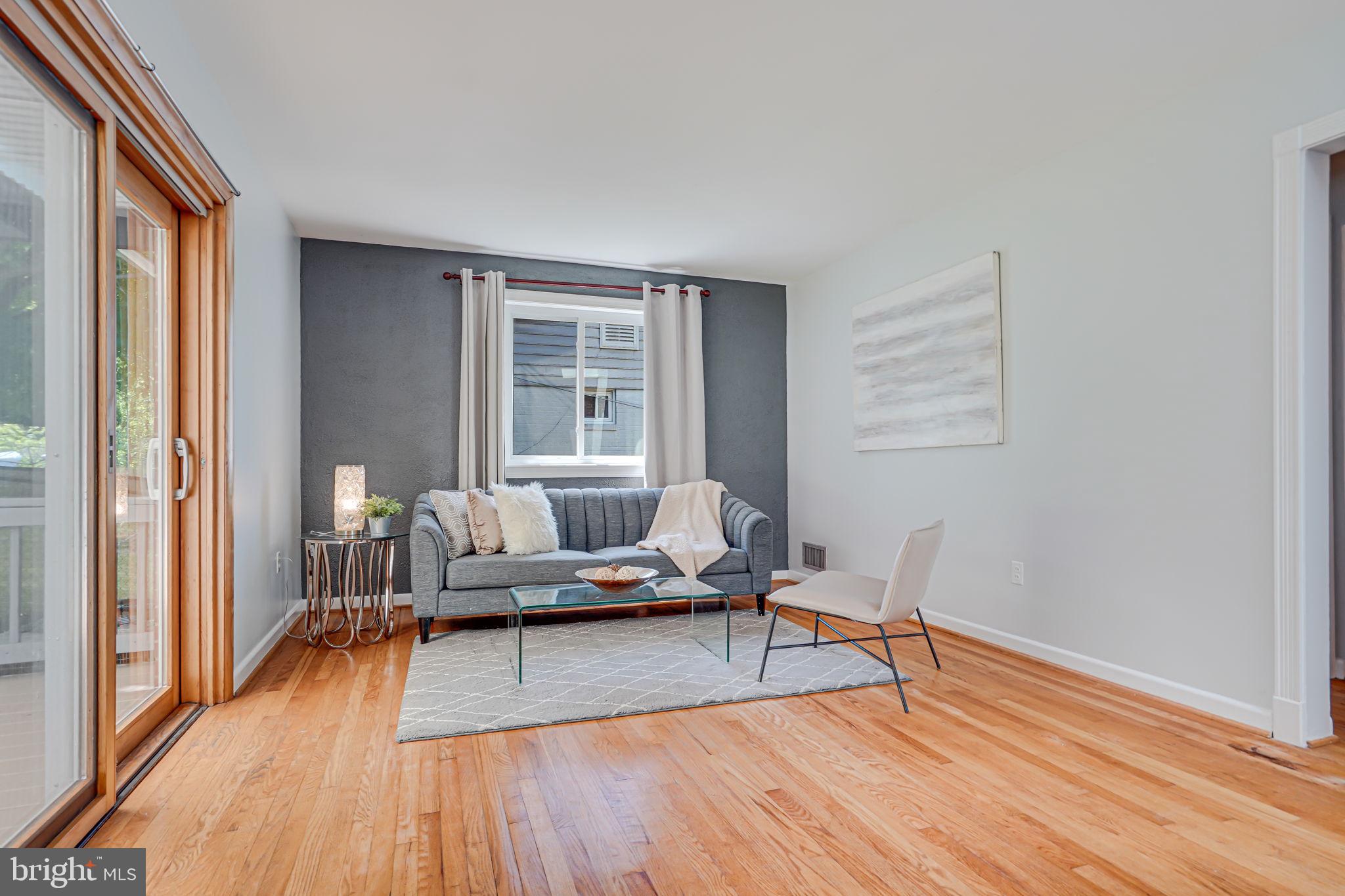 9810 Cherry Tree Lane Silver Spring, MD 20901 - Photo 17 of 43