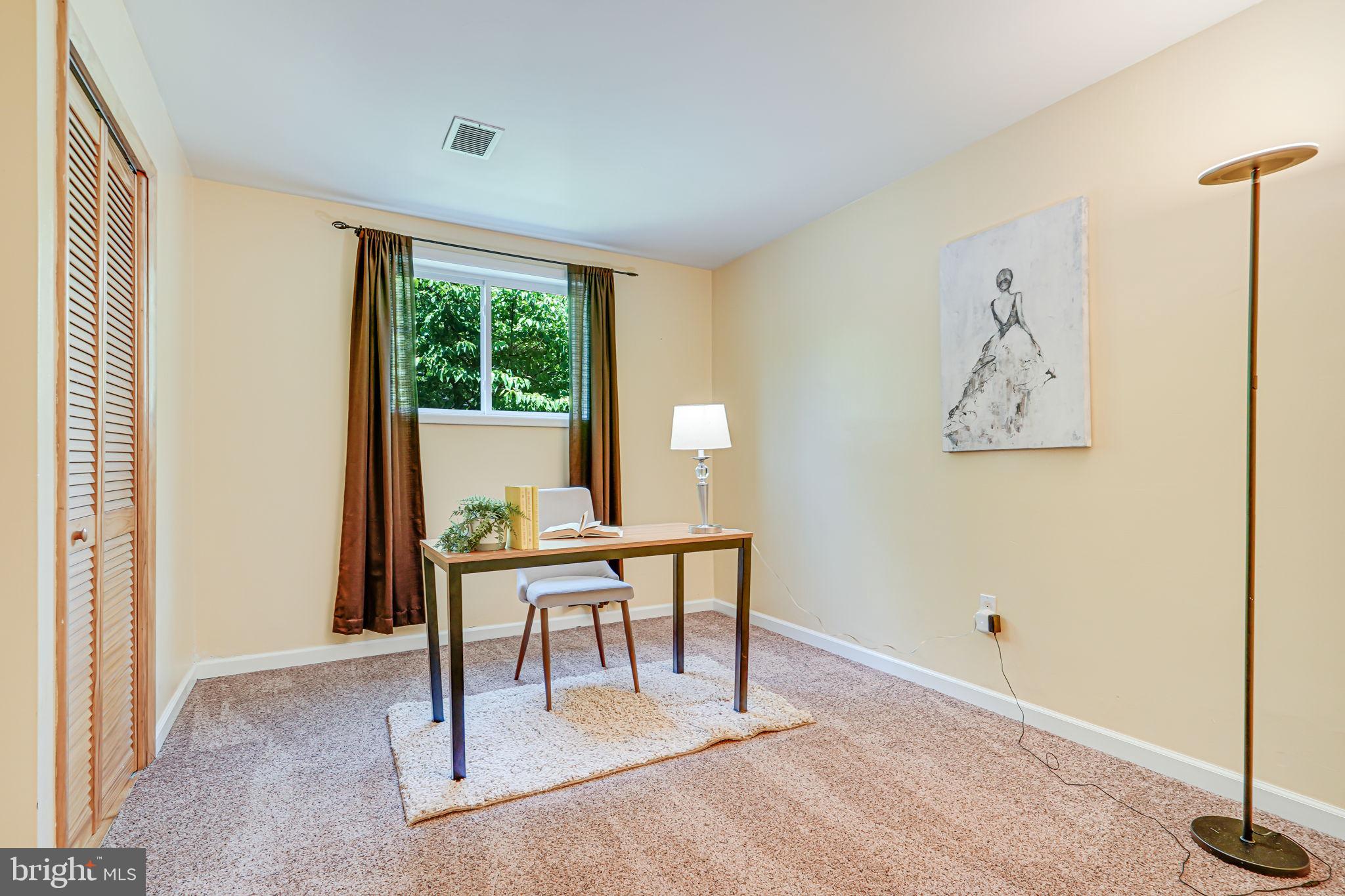 9810 Cherry Tree Lane Silver Spring, MD 20901 - Photo 7 of 43