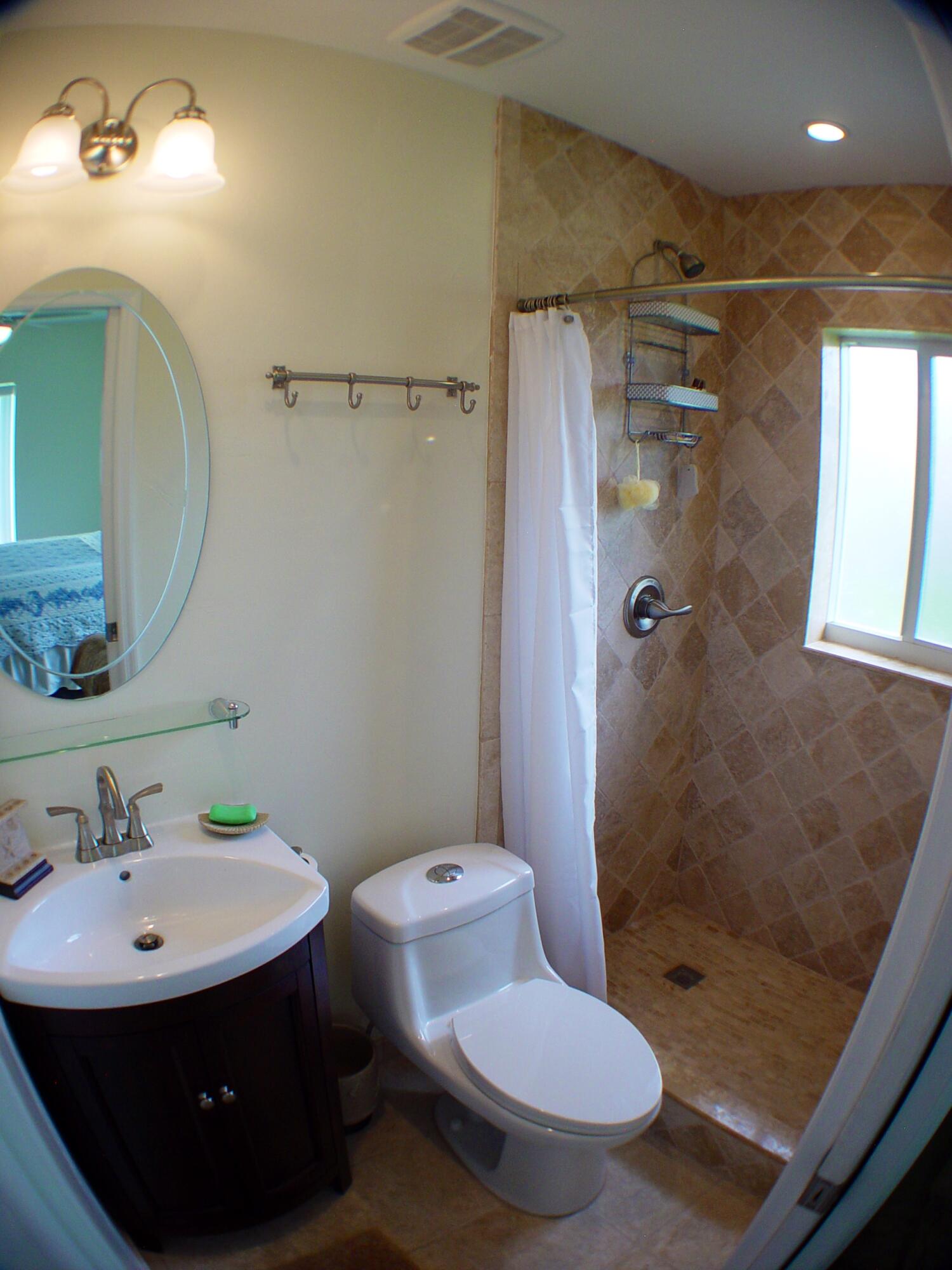 600 South Riverside Drive Pompano Beach, FL 33062 - Photo 12 of 24 IMG_1646