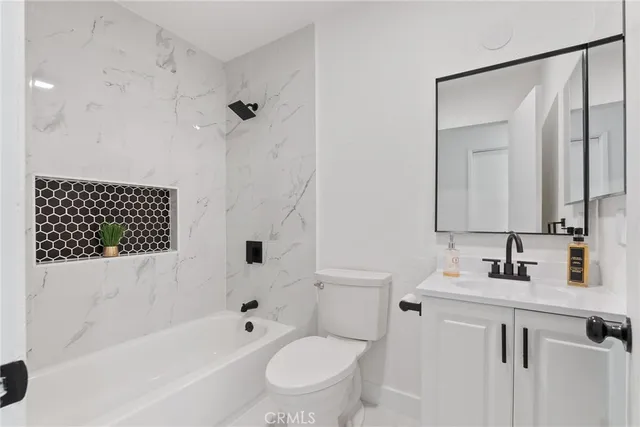 $410,000 | 20631 Zuni Road, Apple Valley, CA 92307