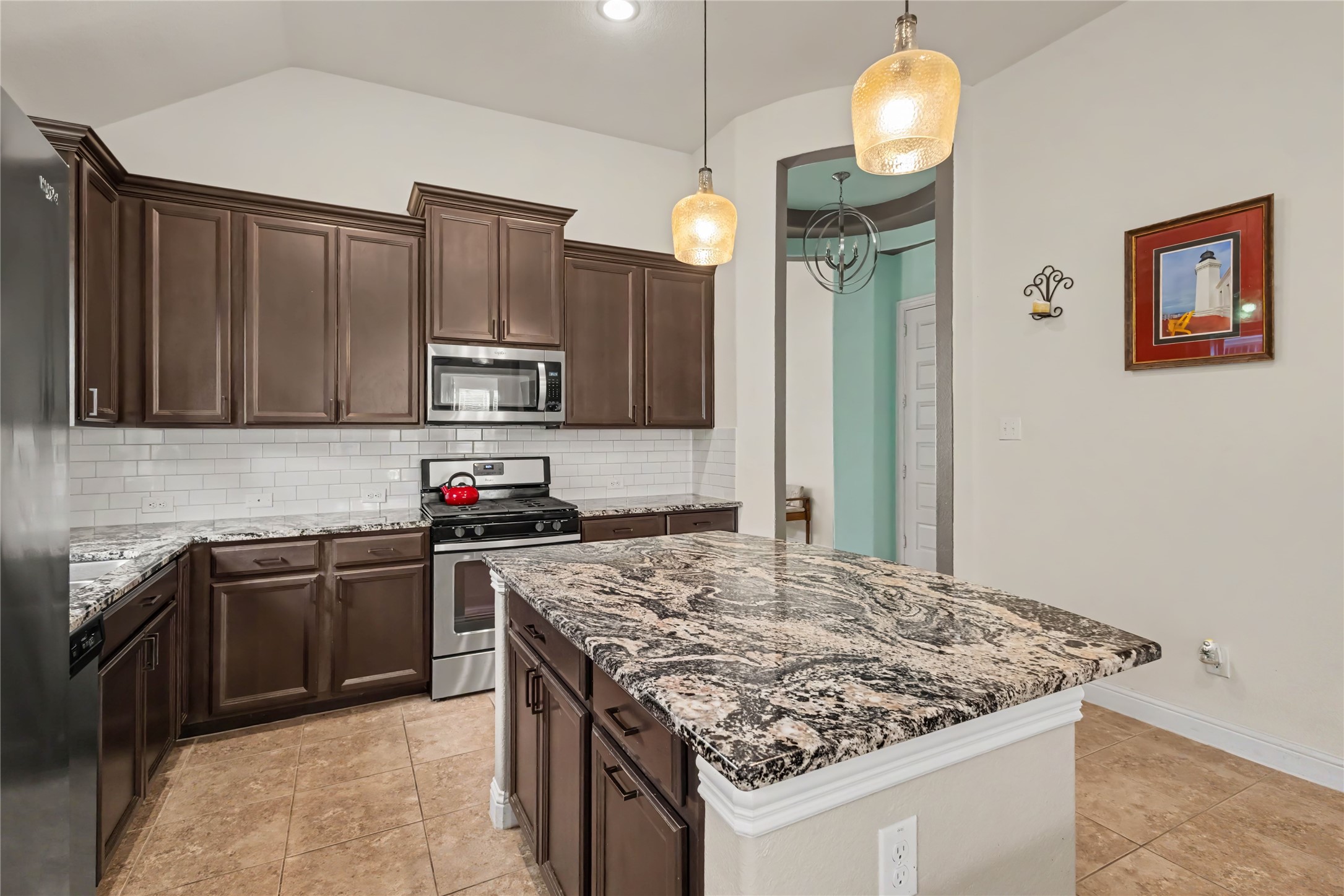 27907 Hidden Stream Drive Spring, TX 77386 - Photo 11 of 50 Gallery Image 11