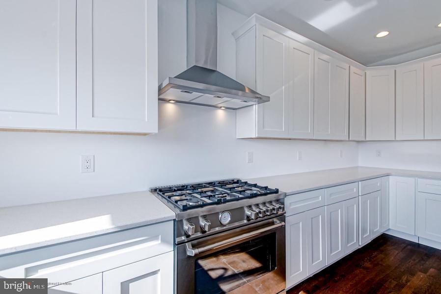 48 Channel Road Toms River, NJ 08753 - Photo 13 of 36