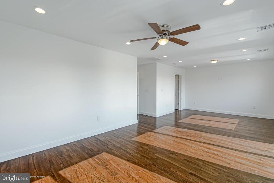48 Channel Road Toms River, NJ 08753 - Photo 23 of 36