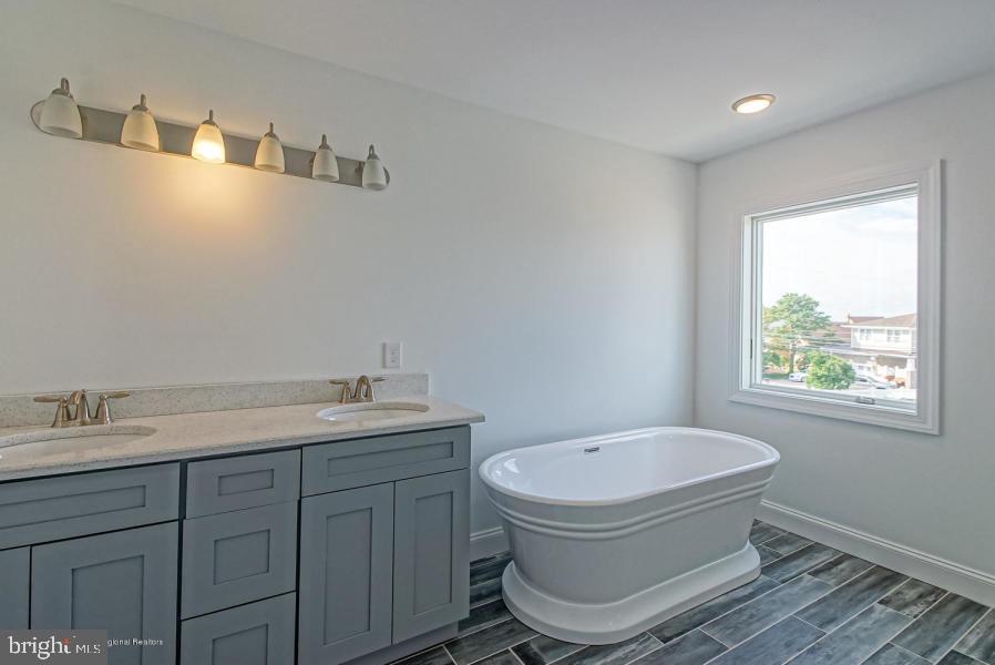 48 Channel Road Toms River, NJ 08753 - Photo 27 of 36