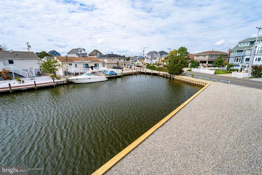 48 Channel Road Toms River, NJ 08753 - Photo 5 of 36
