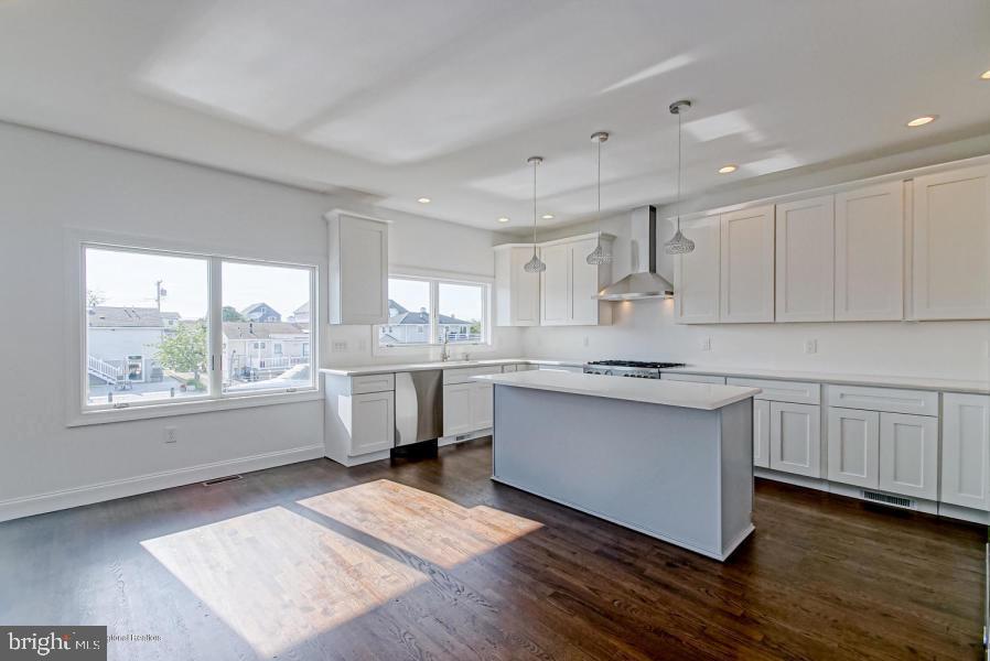 48 Channel Road Toms River, NJ 08753 - Photo 10 of 36