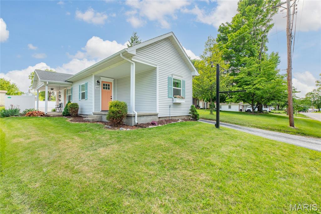 509 Pearl Street Godfrey, IL 62035 - Photo 3 of 31