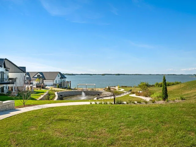 $514,900 | 600 Monarch, Beaver Dam, WI 53916