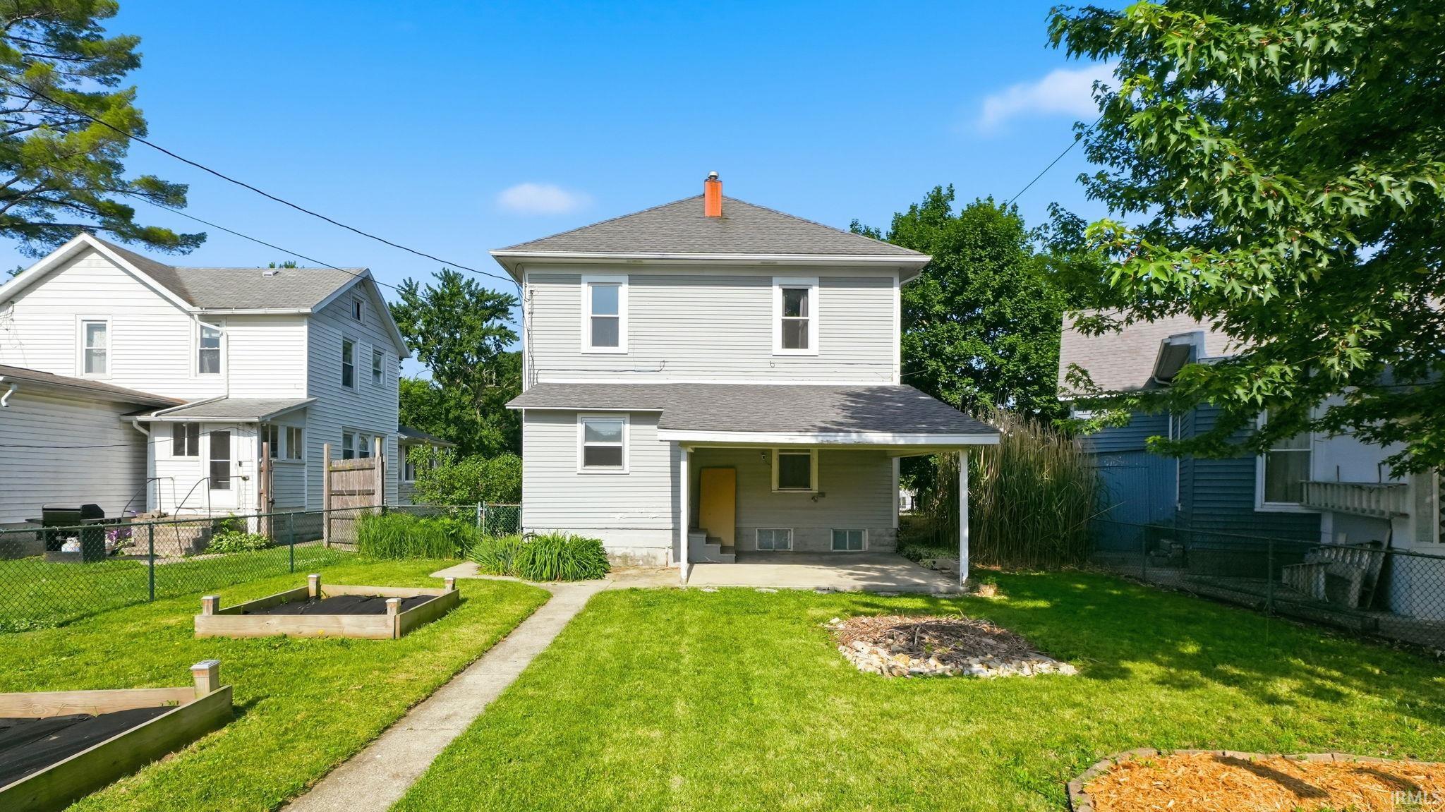 705 Drover Street Huntington, IN 46750 - Photo 4 of 37