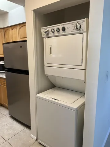 $2,000 | 6045 Eberts Street, Jupiter, FL 33458