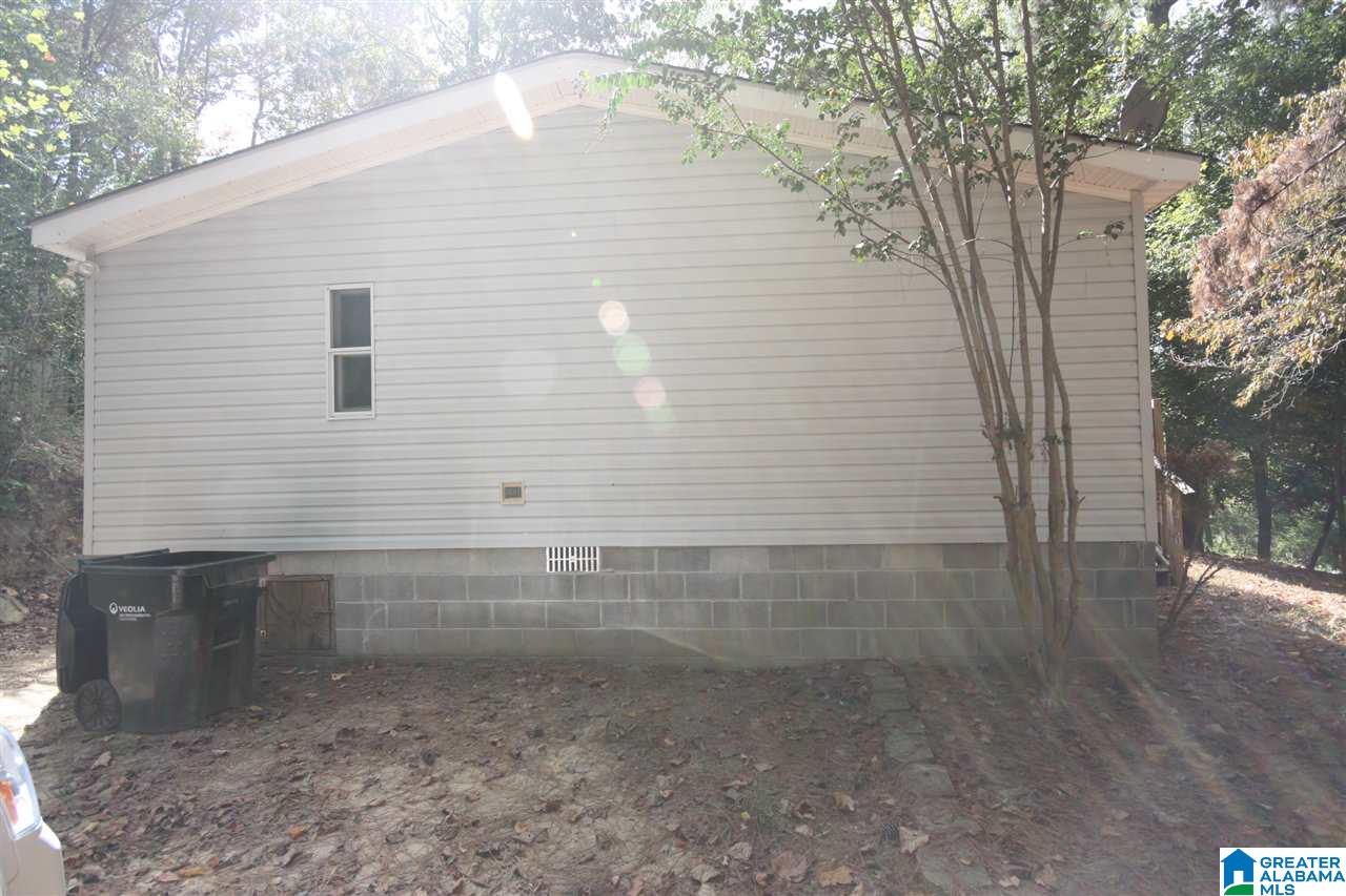7440 Bluff Ridge Road Bessemer, AL 35022 - Photo 4 of 17