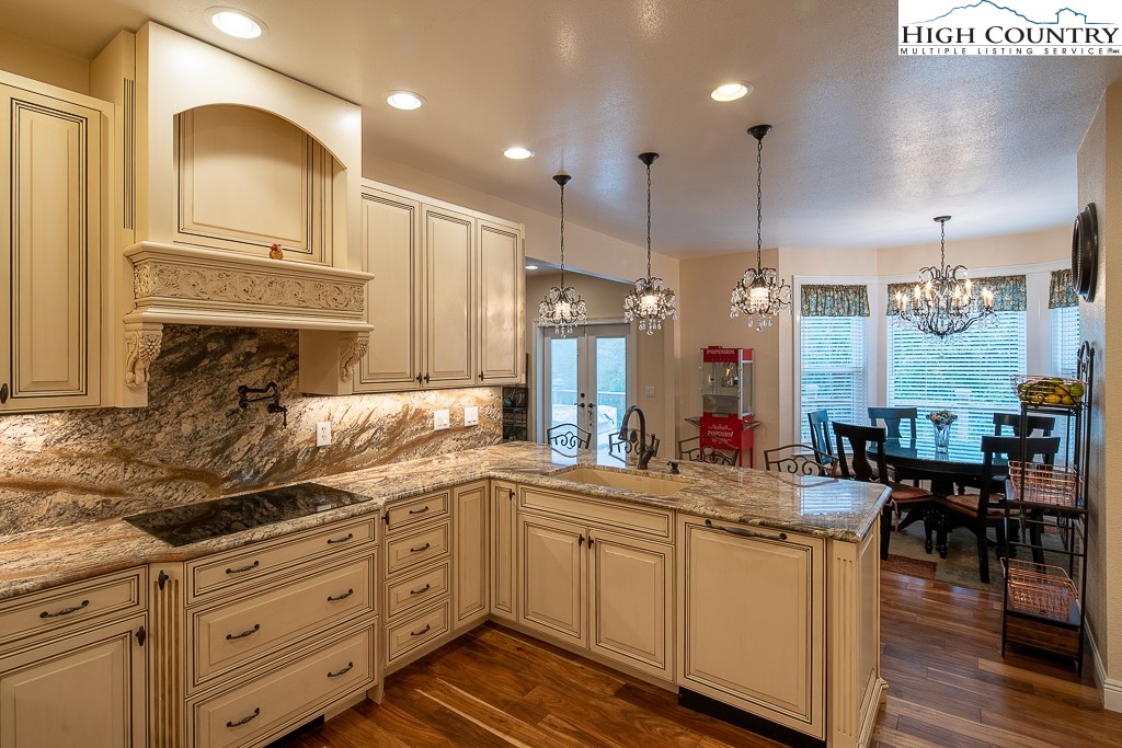 356 Upper Reach Drive Vilas, NC 28692 - Photo 7 of 49