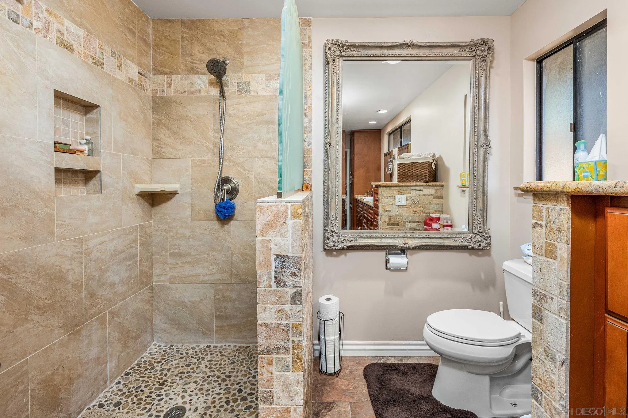 2302 Casitas Del Sol Fallbrook, CA 92028 - Photo 20 of 46 a bathroom with a toilet sink and shower