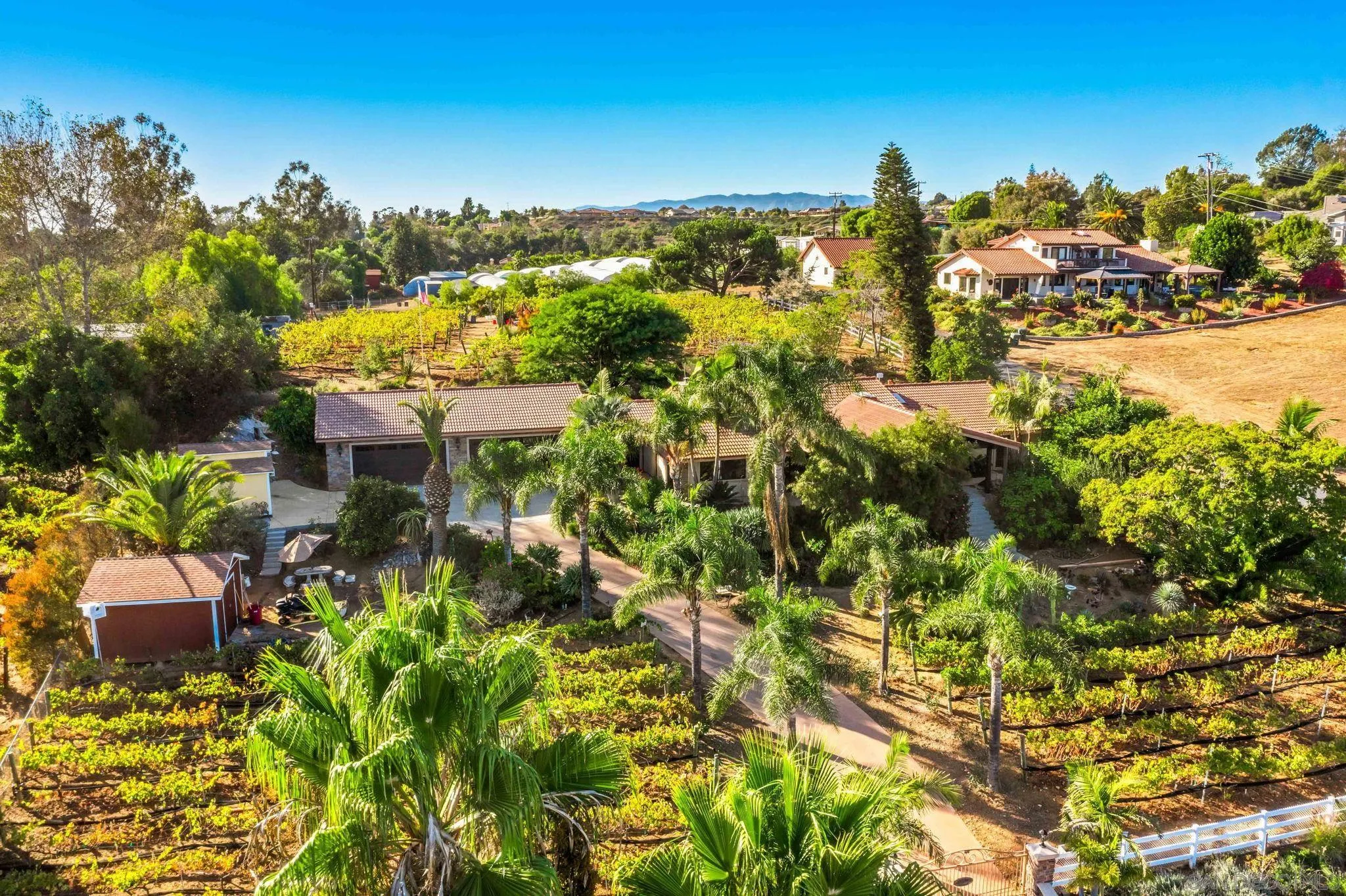 2302 Casitas Del Sol Fallbrook, CA 92028 - Photo 43 of 46