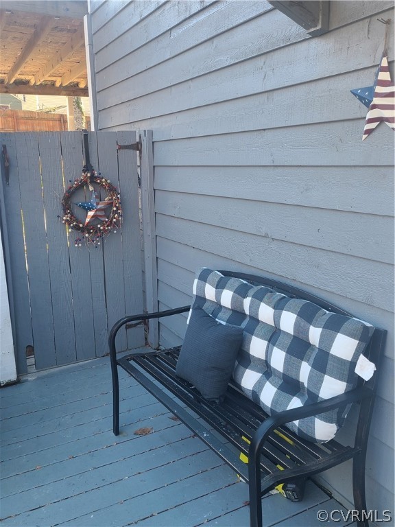 11711 Deerhurst Drive Midlothian, VA 23113 - Photo 4 of 33 a view of sitting area in balcony